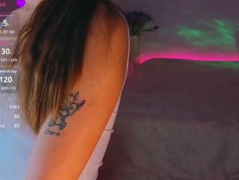 Myshastik — webcam model online on bongacams