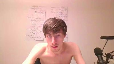 ice_monkey — Cam4 stream photo (Aug 2026)