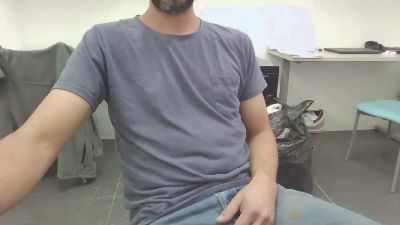 cock8424 — Cam4 stream photo (Jun 2026)