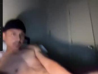 xmomentumx — webcam model online on chaturbate