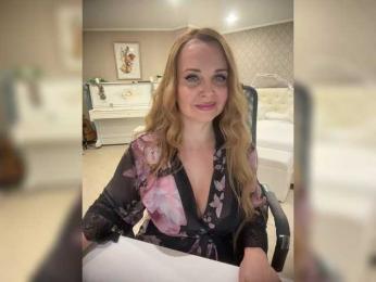 Milf_Zabava — webcam model online on bongacams