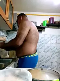 PhillDrake11 — webcam model online on stripchat