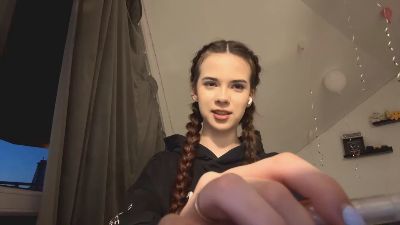 HertaMcginley — webcam model online on cam4