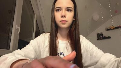 HertaMcginley — webcam model online on cam4