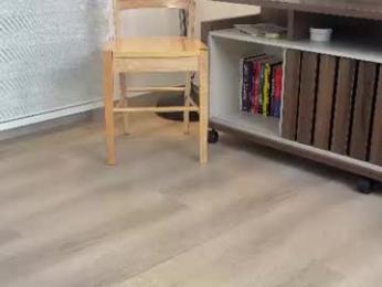 whatpeachy — webcam model online on chaturbate