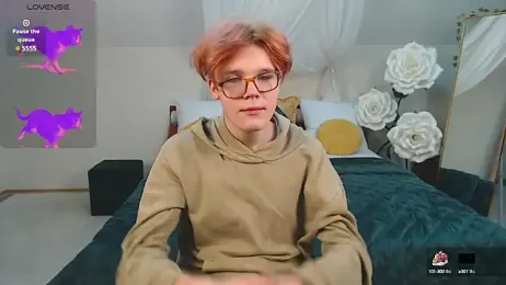 LouiseCoke — Stripchat stream photo (Feb 2025)