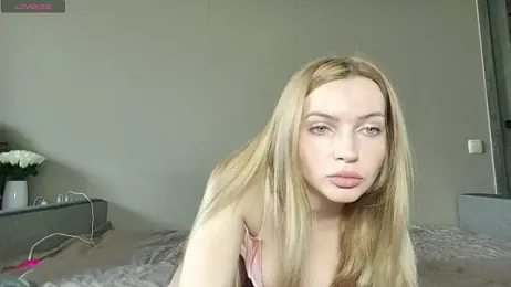 JuiliOnesunray — Stripchat stream photo (Apr 2026)