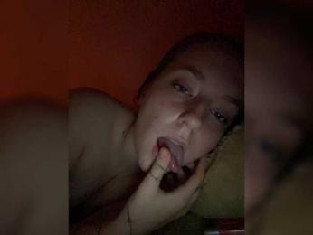 Persichek333033 — Bongacams stream photo (Aug 2024)