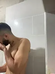 Andressch07 — Stripchat stream photo (Sep 2026)