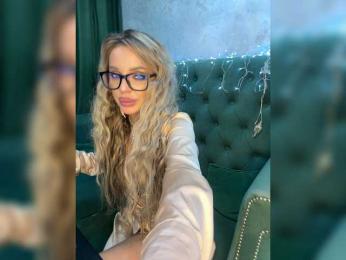 Darina_ — bongacams