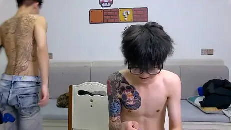 Similu-001 — webcam model online on stripchat