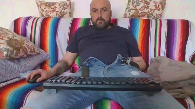 maxxxio1 — Cam4 stream photo (Apr 2026)