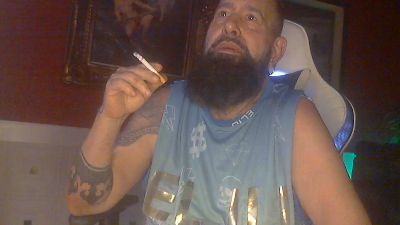 musclepigbcn — webcam model online on cam4