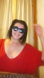 brunettaspetti1 — webcam model online on cam4