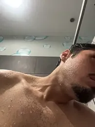 mrredcorn — webcam model online on stripchat