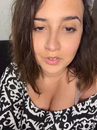 Novababy18 — webcam model online on stripchat