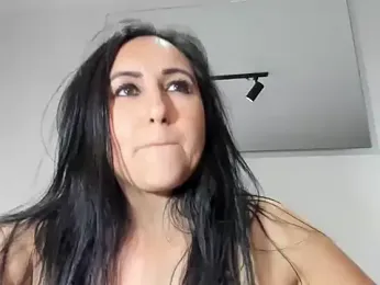 foxy-porn1 — Stripchat stream photo (Jun 2026)