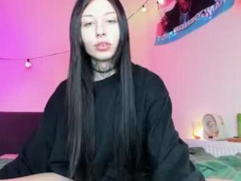 only_iva21 — Chaturbate stream photo (Oct 2026)