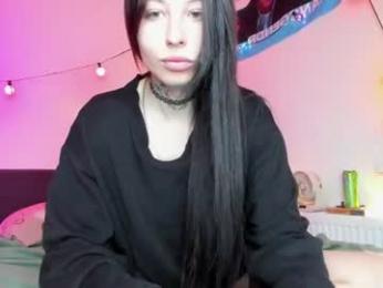 only_iva21 — Chaturbate stream photo (Oct 2026)
