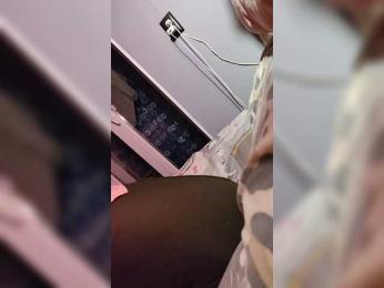 Karinasky — Bongacams stream photo (Apr 2026)