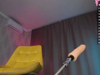 Juicy-Vikki — webcam model online on bongacams