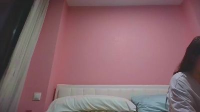 alge18 — webcam model online on cam4