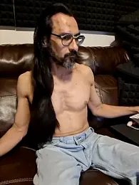 Youreherewithme — Stripchat stream photo (Apr 2026)