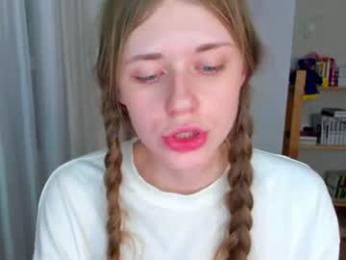 hakulissa — webcam model online on chaturbate