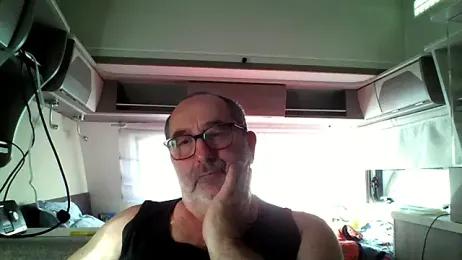gillou1234 — Stripchat stream photo (Jul 2026)