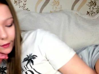 MelMooon — Bongacams stream photo (May 2026)