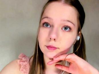 MelMooon — Bongacams stream photo (May 2026)