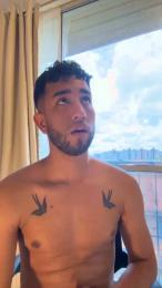 liam_bronw — Cam4 stream photo (Apr 2026)