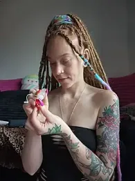 LucidLucy — webcam model online on stripchat