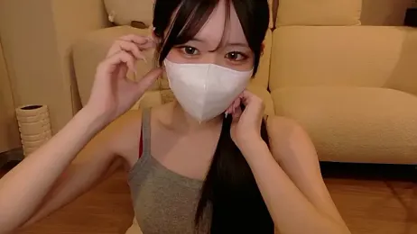 R-bonbon — webcam model online on stripchat