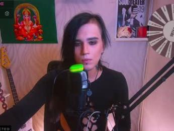 ritsudarkblue — Chaturbate stream photo (Jun 2024)