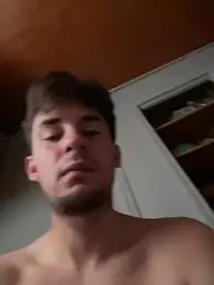 Cestmoi84 — Stripchat stream photo (Jul 2026)