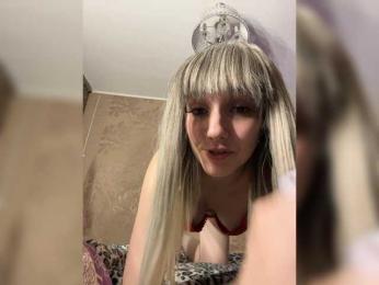 Ksyusha12 — webcam model online on bongacams