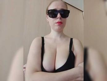 Dashulya666 — Bongacams stream photo (Apr 2026)