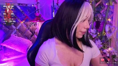 ZharaLux — webcam model online on cam4