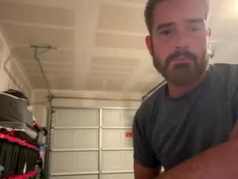 biggin10inch — webcam model online on chaturbate