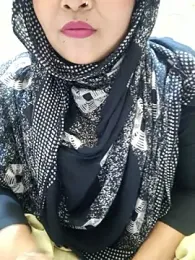 Indian-Nazia — Stripchat stream photo (Mar 2026)