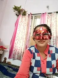 thanusi_2 — Stripchat stream photo (Feb 2026)