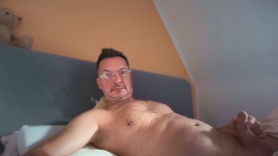 emu49 — Cam4 stream photo (Aug 2026)