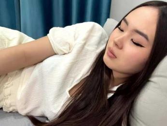 LatrishaAltigs — Bongacams stream photo (Apr 2026)