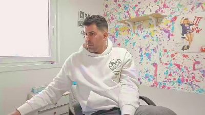 _BruceStrong_ — Cam4 stream photo (Mar 2026)