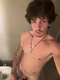 KozyrOffi — Stripchat stream photo (Sep 2026)
