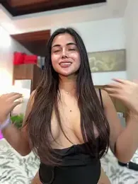 Bombshell_Rebbecca — webcam model online on stripchat