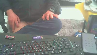 pussaddicte — webcam model online on cam4