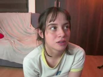 leiaah__ — Chaturbate stream photo (Jun 2026)