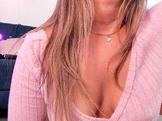 dina-ride — Camsoda stream photo (Apr 2026)